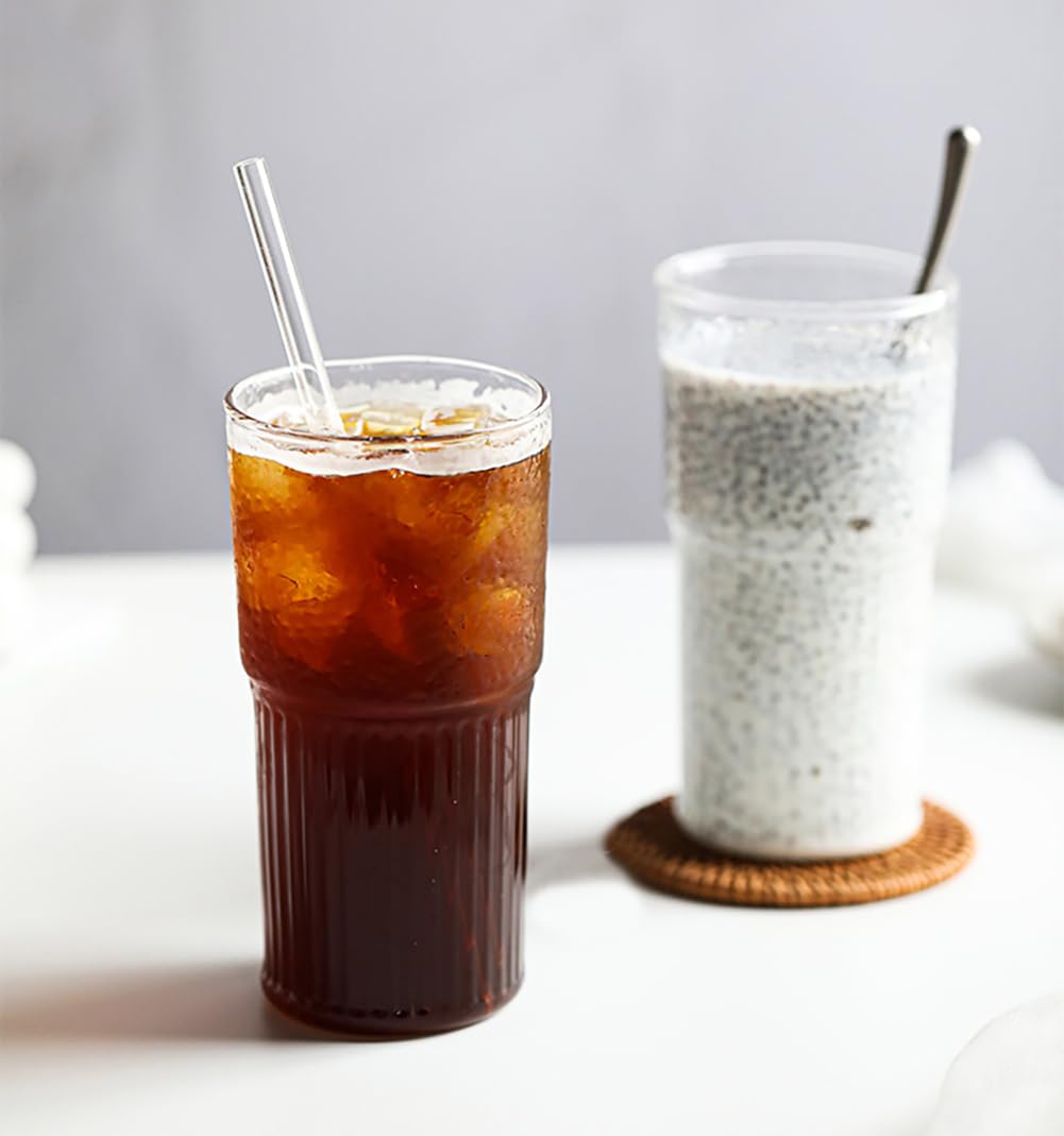 22 oz High Borosilicate Clear Glass Cups with Lids and Straws, Pack of 2 T24990