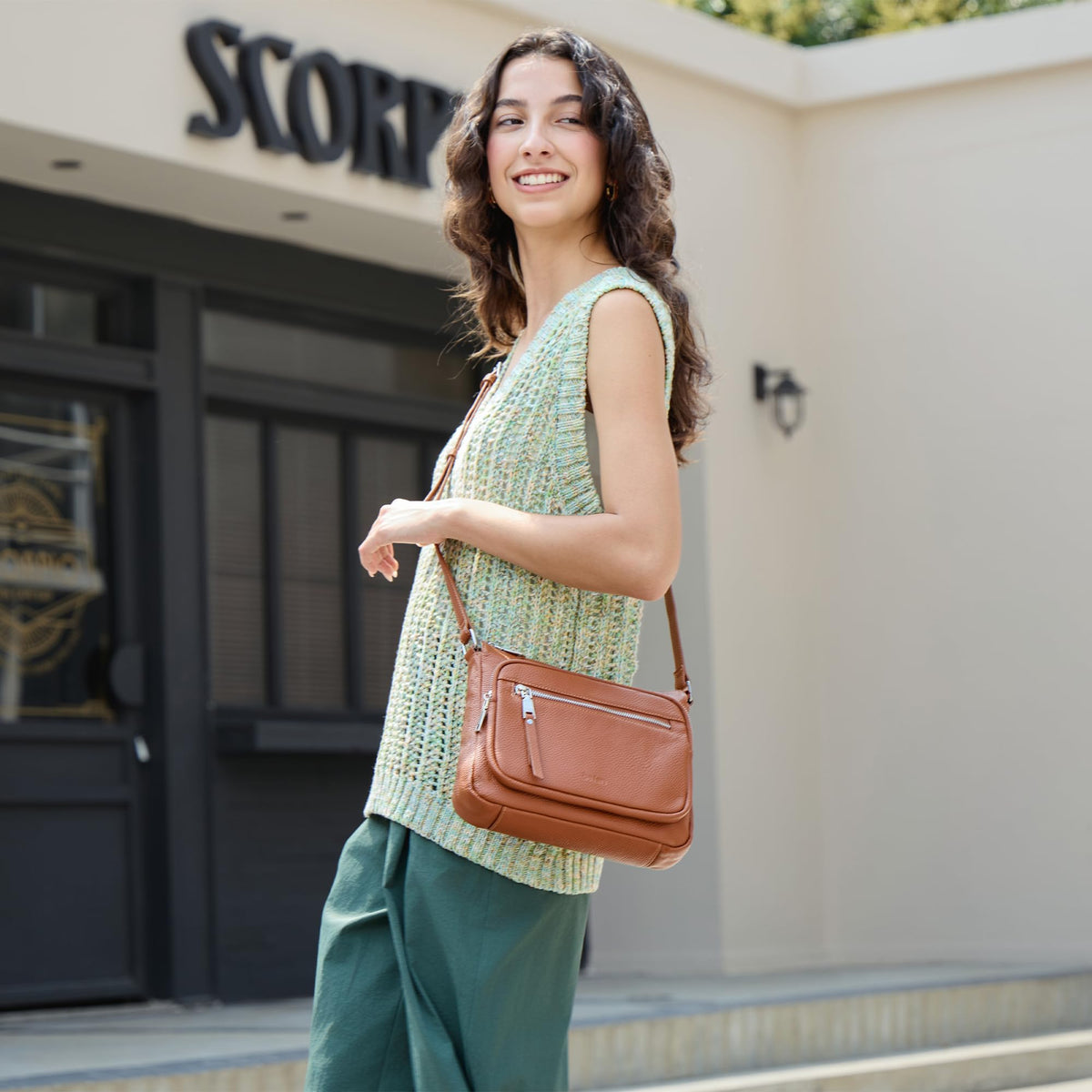 Anti Theft Genuine Leather Crossbody Bag with Wallet P955549