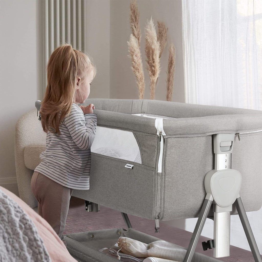 Baby Bassinet with 7 Adjustable Height, Breathable Mesh & Mattress E741